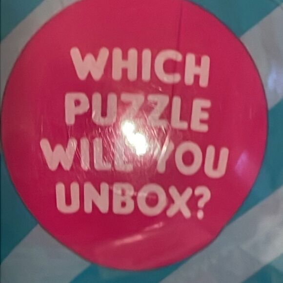 LOL Surprise 60 Piece Surprise Dolls Puzzle with Stickers and Extras New - Picture 5 of 7